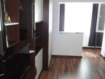 Vand apartament cu 3 camere decomandat in Deva, Aleea Saturn, etaj 2