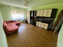 Apartament 3 camere, 70mp, zona Cetate