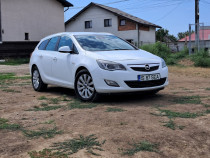 Opel Astra J sport Tourer 2.0 CDTI Euro5 6+1 trepte