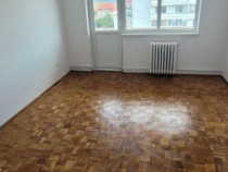 Apartament 2 camere în zona Luptei