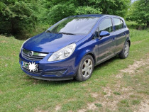 Opel corsa D masina