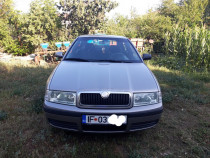 Skoda octavia tour, 1.6 mpi, benzina, anul fabricației 2009