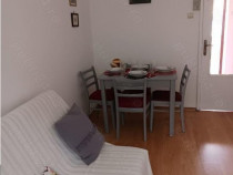 Apartament cu 2 camere - zona Tractorul