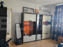 Apartament 2 camere, balcon, zona Cina