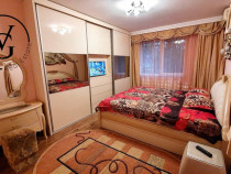 Apartament decomandat de 3 camere - 2 băi - zona Gara