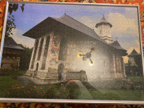 Tablou realizat din puzzle poza (manastire)