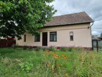 Casa veche cu 1411 mp teren Apahida, Cluj