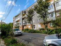 Apartament decomandat 3 camere în Grădiște, accesibil ...