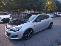 Opel Astra J 1.4 turbo 2013