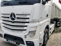 Mercedes actros an 2013 se da ansamblu sau separat