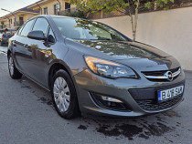 Liciteaza-Opel Astra 2018