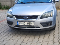 Ford focus 2 2006 masina