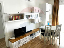 Apartament cu 2 camere de închiriat și loc de parcare, ...