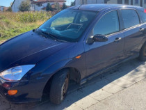 Ford focus 1.6 benzina