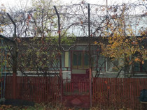 Casa batraneasca de vanzare, distanta 45 km fata de Bucuresti