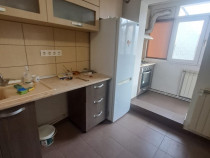 De vanzare apartament 2 camere fix pe centru etajul 1 mobilat