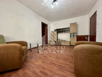 Apartament cu 2 camere, centrala proprie, parter inalt, z...