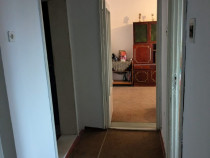 Vând apartament 2 camere decomandat Brăila