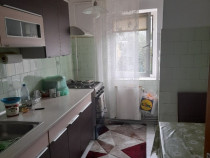 Apartament 3 camere Grivitei decomandat,110000 Euro