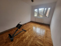 Vanzare apartament 4 camere decomandate, etaj 1, Tatarasi, Iasi