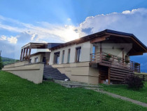 Casa vacanta 5 camere Paltinoasa, zona excelenta, in circuit