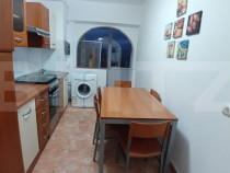 Apartament cu 3 camere, 76 mp, zona cetate.