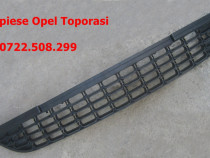 Grila din bara Opel Astra J