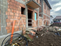 Casa individuala 5 camere de vanzare 130 mpu 410 teren in S