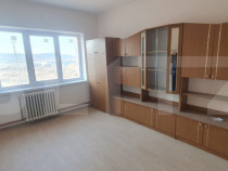Apartament 3 camere, 80 mp, balcon închis, Blaj