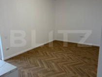 Apartament de vanzare, cu 3 camere, 70 mp, zona Dambul-Rotun