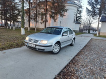 Vw bora 1.6i an 2003