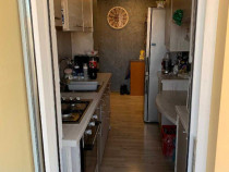 Apartament de 3 camere zona BARTOLOMEU,Str Bobului