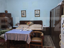 Casa de vanzare, 6 camere, 137 mp, teren 579 mp, zona semice