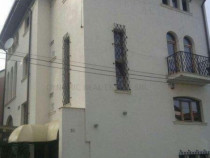 Cismigiu - Vila - Restaurant - 10 Camere - Centrala