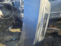 Capota porbagaj ford focus 2 berlina in stare buna cu livrare in tara