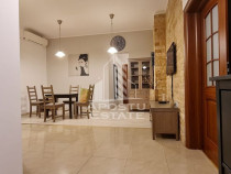 Apartament 3 camere open space, renovat, cu garaj in zona...