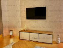 Apartament cu 3 camere, decomandat - zona Noua