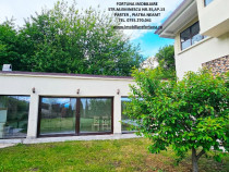 Vila moderna P+E+M, cu design futurist, zona rezidentiala Piatra Neamt