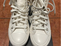 Adidași Converse