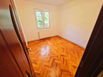 Apartament 2 camere,semidecomandat - zona Onix