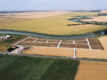 RARITATE! Teren 450 mp cu VEDERE la Lacul Păsărea, 27000