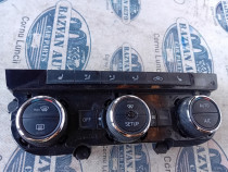Panou comanda clima Skoda Octavia 3