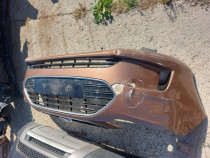 Bara fata Ford B-MAX 2014