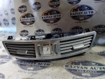 Grila centrala fata Mercedes S Class 2009