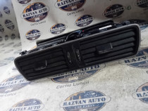 Grila centrala fata Volkswagen Passat B7 2012