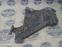 Suport far stanga Audi A5 2.0 Motorina 2012