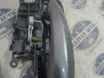 Maner exterior stanga fata BMW Seria 5 F11 2015