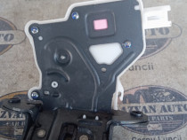 Broasca hayon Nissan Pulsar 2015