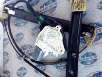 Macara geam stanga fata Audi A1 2012