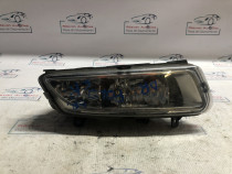 Proiector dreapta Volkswagen Polo 2012